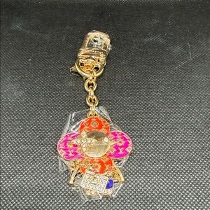 ✅ PRICE IS FIRM ✅ Fashion Gold and Pink Keychain with Character Design